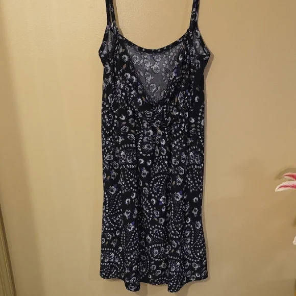 Floral Paisley Print Dress - Picture 6 of 9